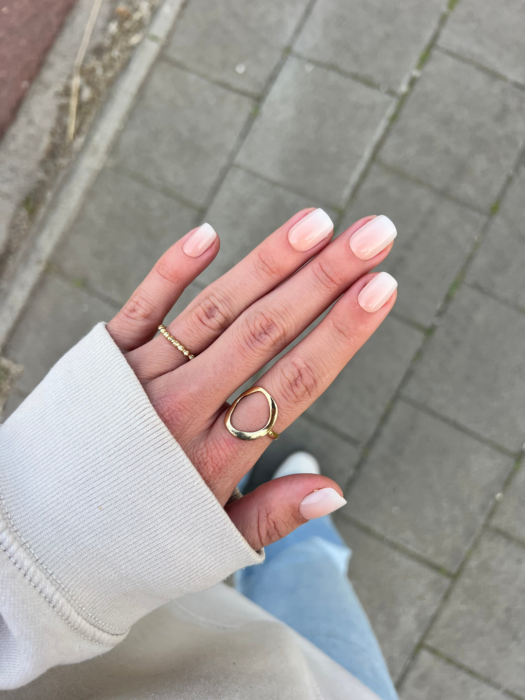 press on nagels nude wit roze kort vierkant