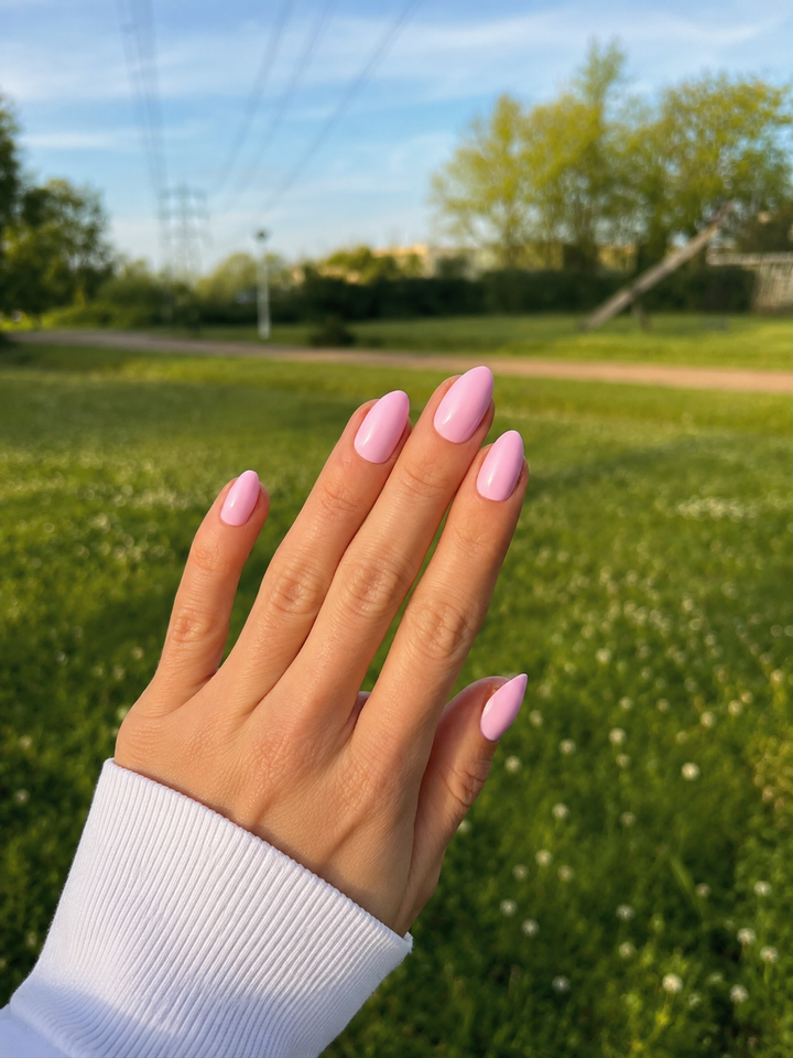 Pillowtalk Babyroze Almond Press On Nagels