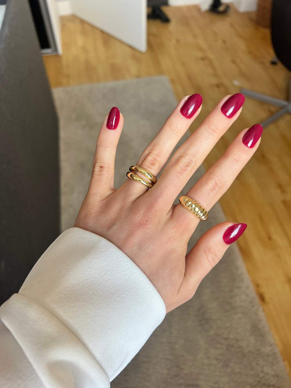 Press-on nagel cherry short round